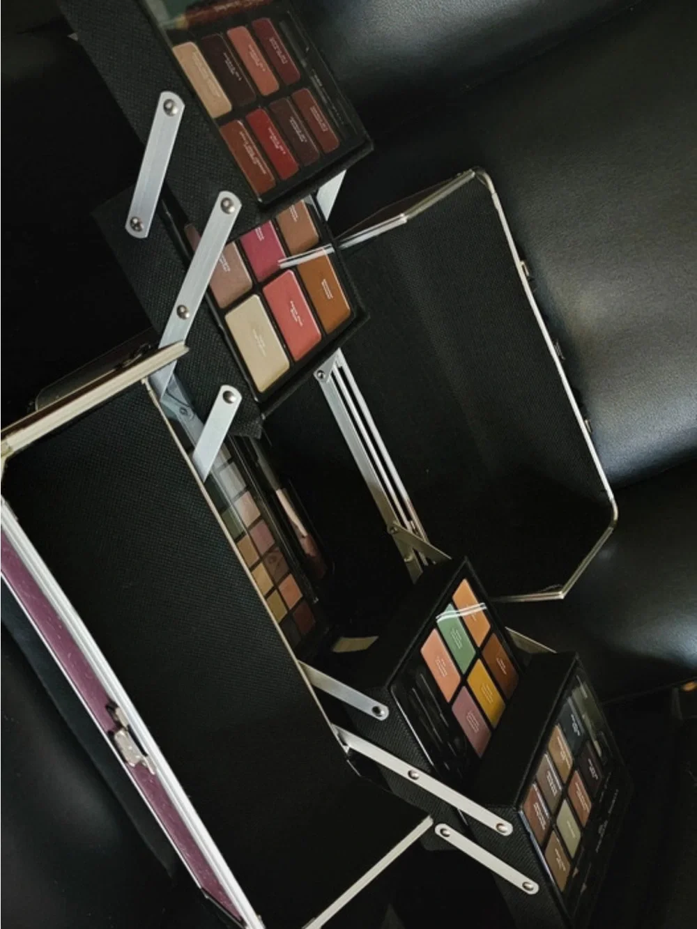 Ulta Professional Women Makeup Train Case Palette - Multi-Color NWOT